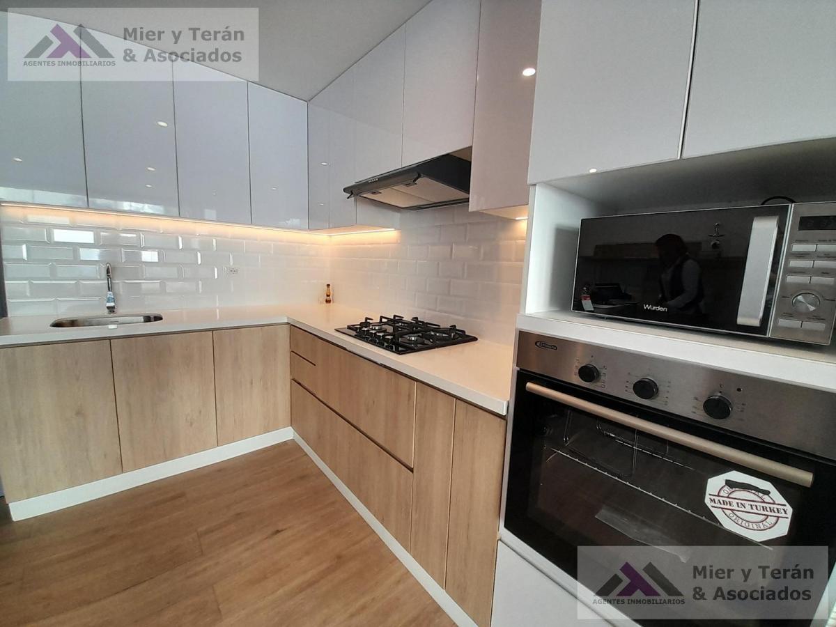 Venta Departamento en Surco - Dpt 605 (609 - 811 - 17)