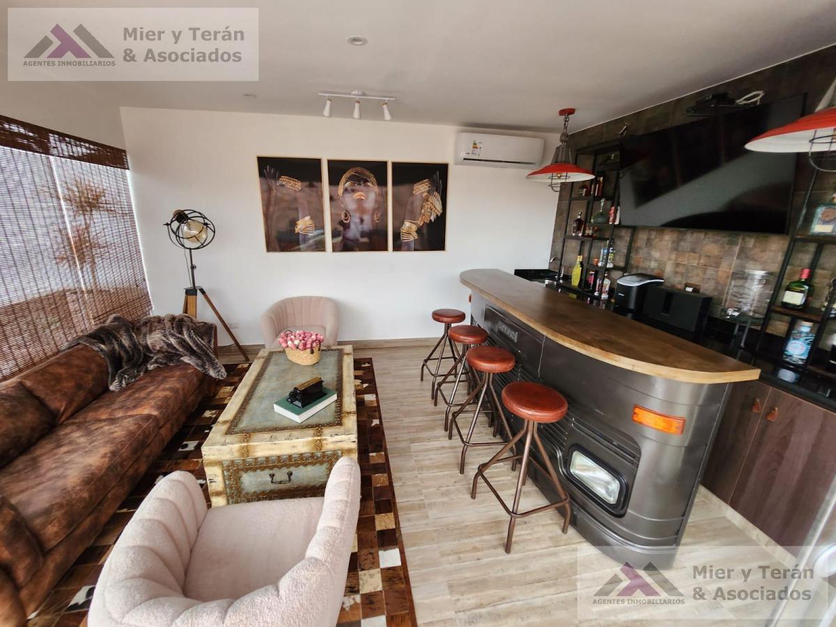 Venta Hermoso Duplex en Chacarilla Surco - Dpto 301