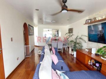 1176242 Amplio y Acogedor Departamento en 5to Piso Incluye Una Linda Terraza en Los Aires