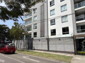 Vendo Lindo Dpto en Chacarilla, Edificio Moderno 9 Años, 161 m², 3dorms, A/serv, 2cocheras, Impecable