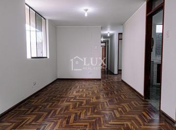 Departamento en Santiago de Surco, 2do Piso.