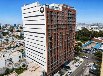 Flat de Estreno de 45 m² en Surco.
