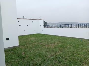 En Venta Duplex con Terraza y Jardin Privado en Chacarilla