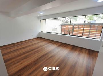 Departamento en venta en Santiago de Surco - 110 m², 3 dormitorios