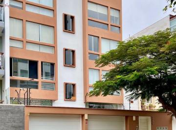 Departamento en venta en Santiago de Surco - 122 m², 3 dormitorios