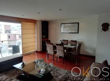 Departamento en venta en Santiago de Surco - 258 m², 4 dormitorios