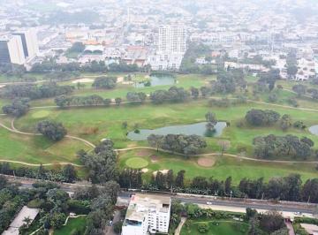 Oportunidad Exclusivo Dpto con Terraza, Vista Al Golf y Excelentes Áreas Comunes