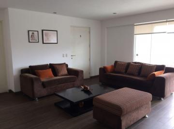 Se Vende Semi Duplex en Tambo de Monterrico 3 Dormitorios c/u con Baño