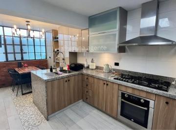 Departamento de Lujo en Venta, en El Corazon de Chacarilla!