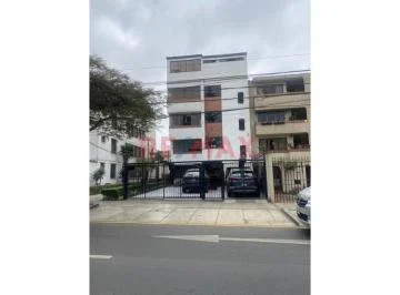 Dúplex 185 m² en Surco | Acceso Privado + Cochera + Terraza + 5 Dormitorios