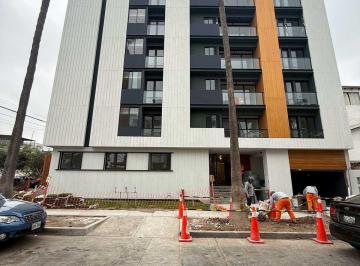 De Estrenoen Tambo de Monterrico