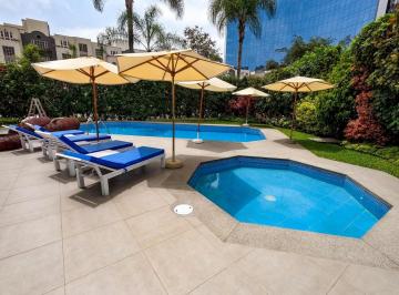 Se Vende Duplex Penthouse en Golf Los Incas