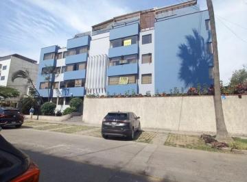 Se Vende Lindo Departamento Frente a Parque