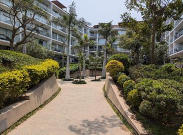 Penthouse en Edificio Premiado por Su Diseño Arquitectónico Ubicado en Monterrico