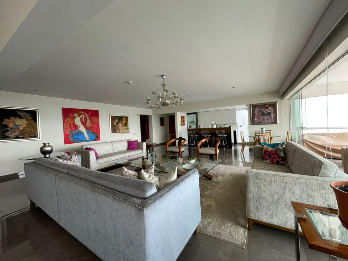 Bello Flat *315 M²* Remodelado, Hermosa Vista Golf - Cerros de Camacho