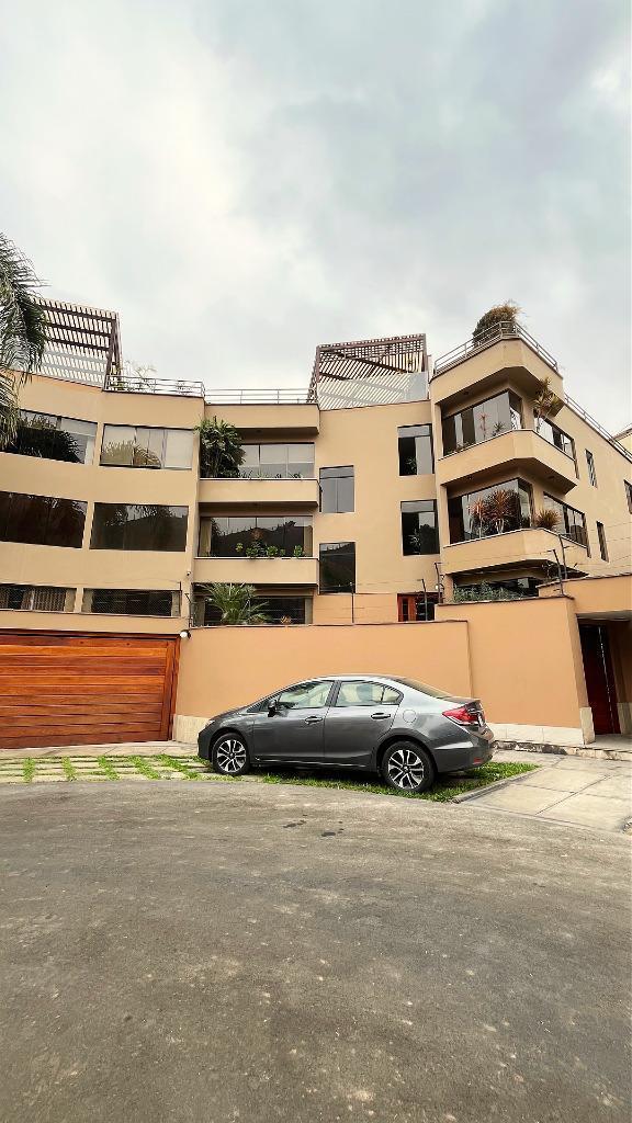 Vendo Departamento en Santiago de Surco