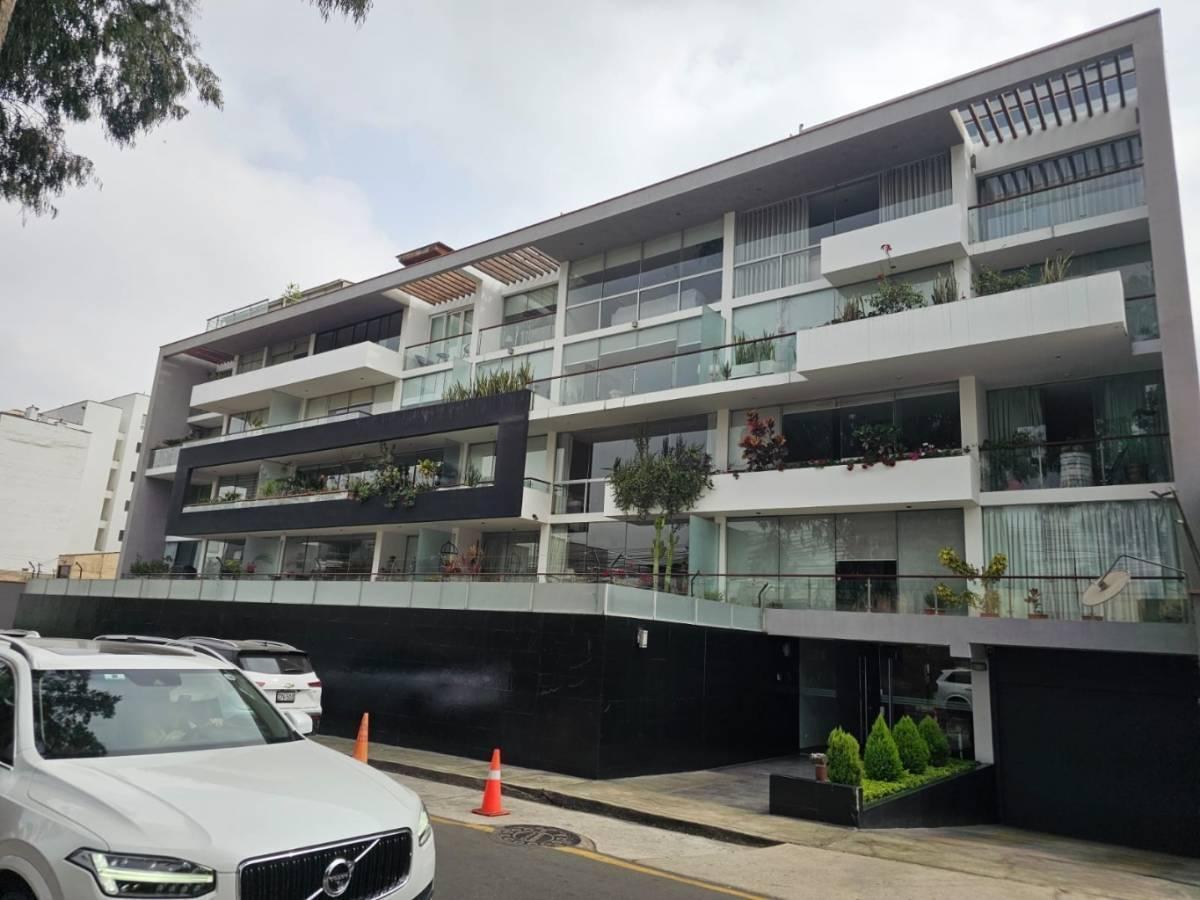 Vendo Departamento en Los Granados - Surco