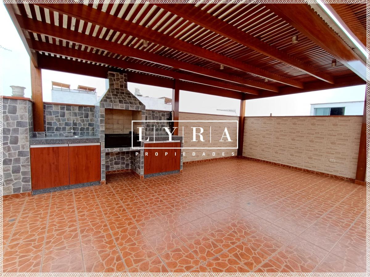 Vendo Dúplex de 5 Hab. y Amplia Terraza Cerca de Parques, Santiago de Surco