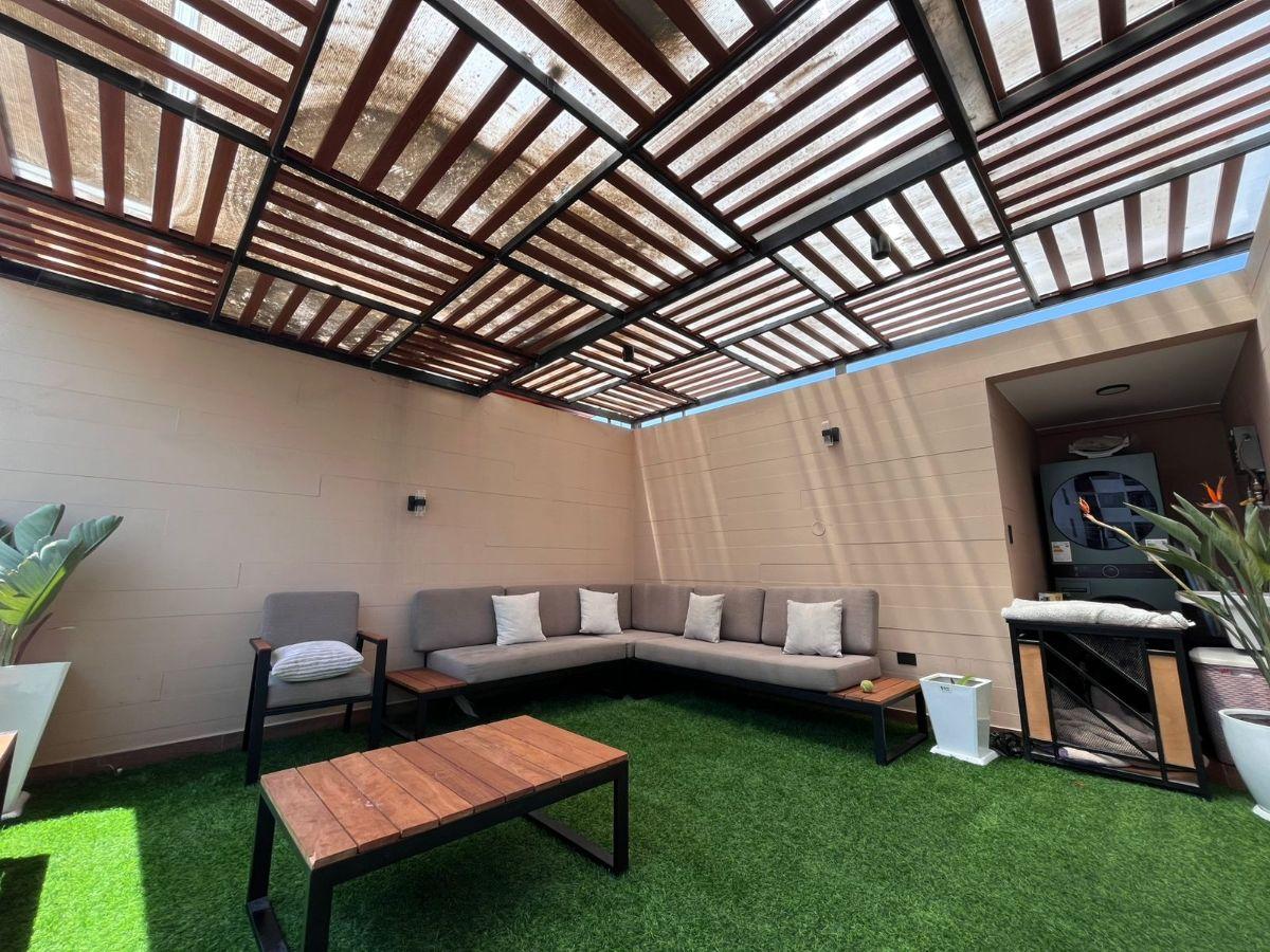 Venta Departamento con Terraza y Cochera – Surco | 163 m² | Amoblado
