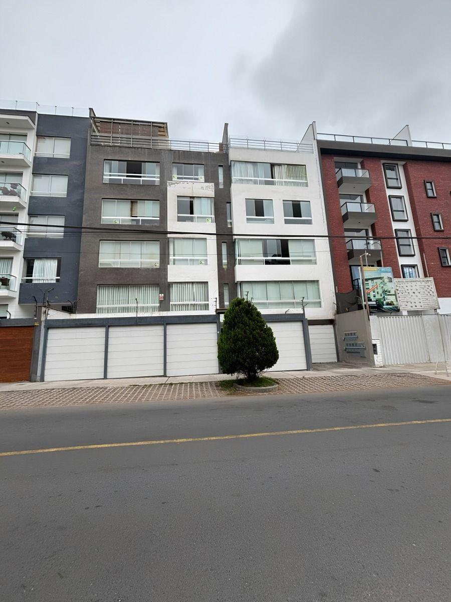 Venta de Departamento en Santiago de Suro de 90 m² con Cochera