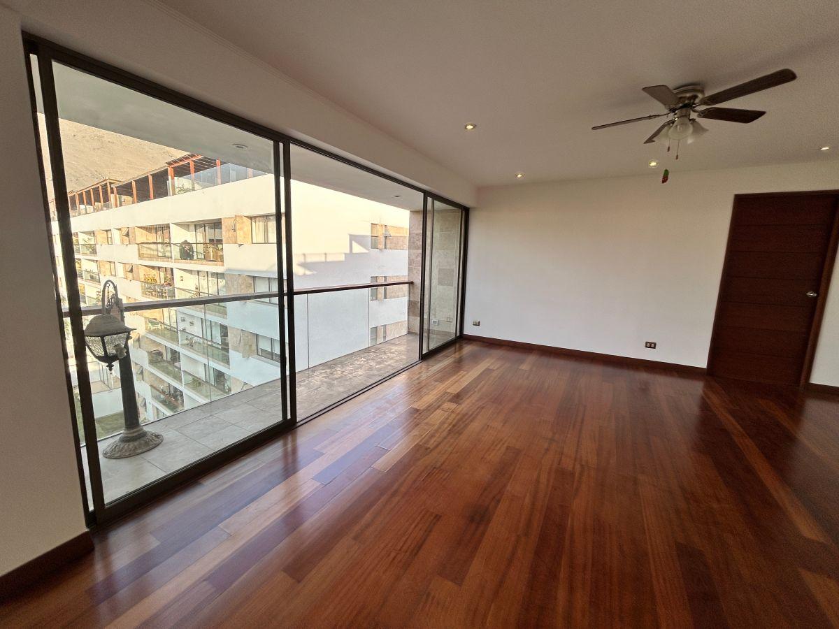 Venta Dúplex 348 m² en Condominio Puerta de Hierro - Santiago de Surco