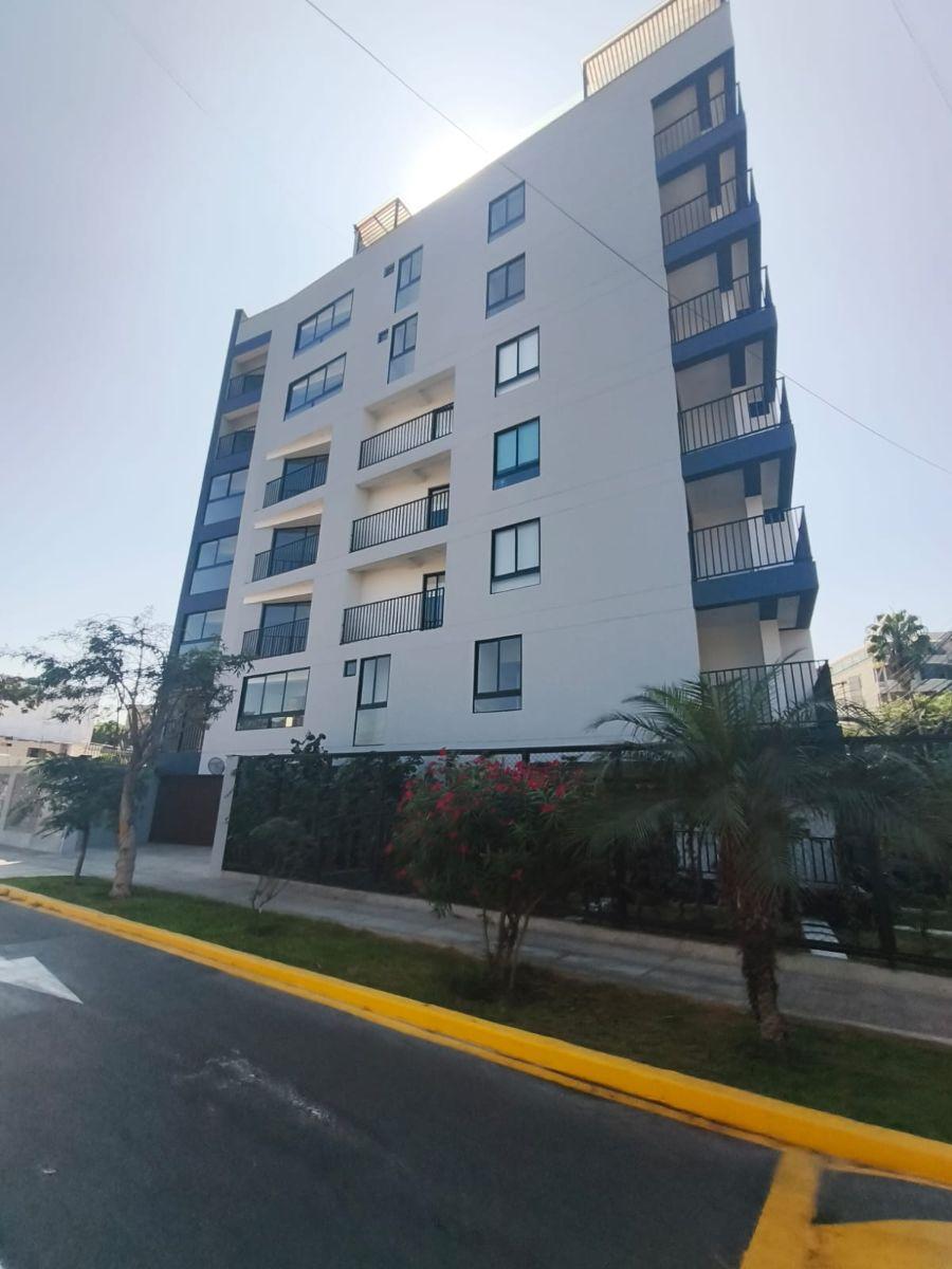 ¡Vive La Experiencia de un Hogar Moderno con Una Espectacular Terraza en Santiago de Surco!