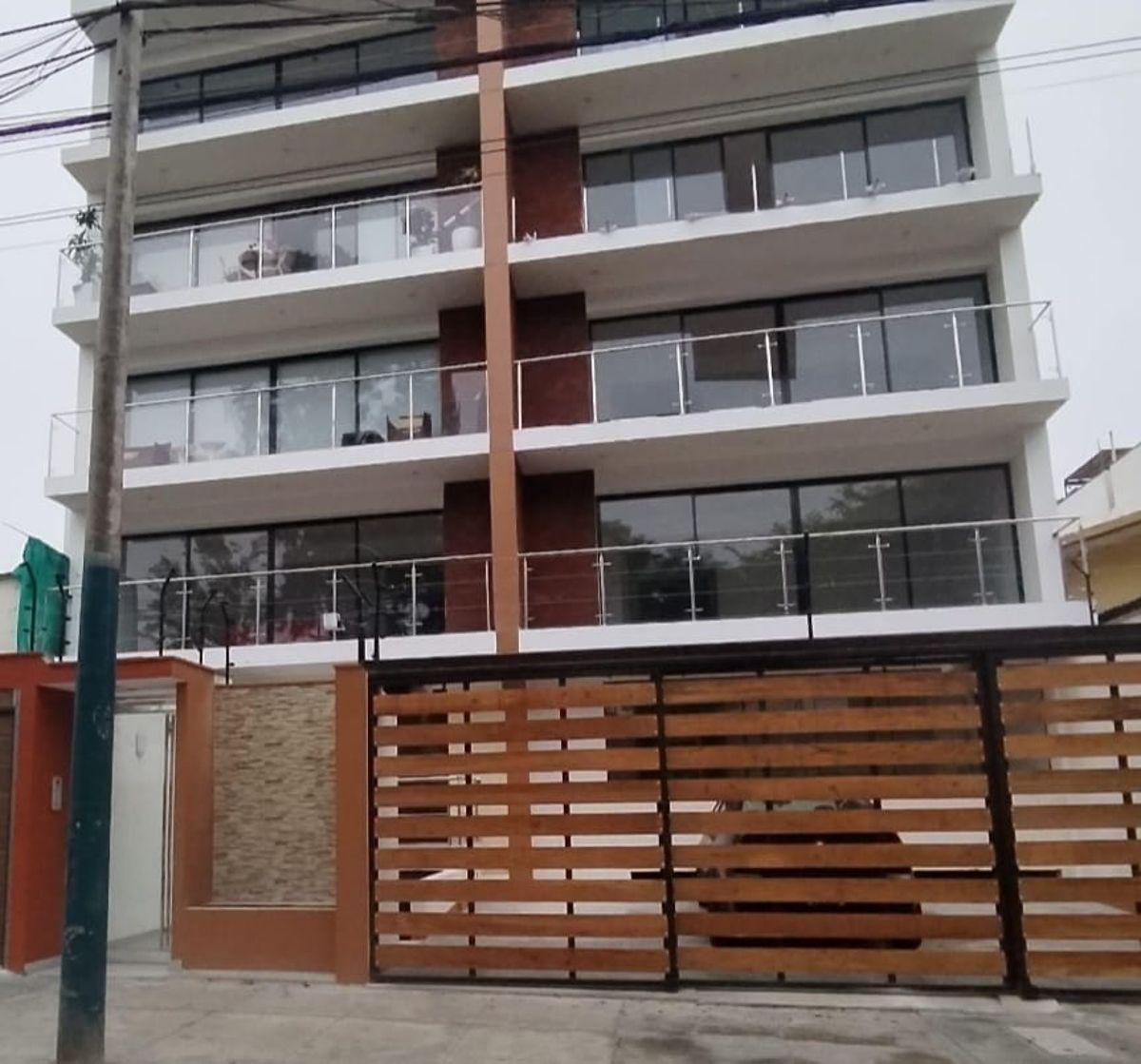 Vive en Surco con Estilo y Comodidad en Dpto Primer Piso