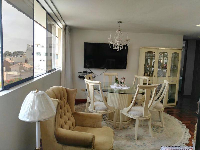 Duplex · Ao. 197 m² · Ac. 115 m² · 4 Dormitorios, Terraza, Estacionamiento