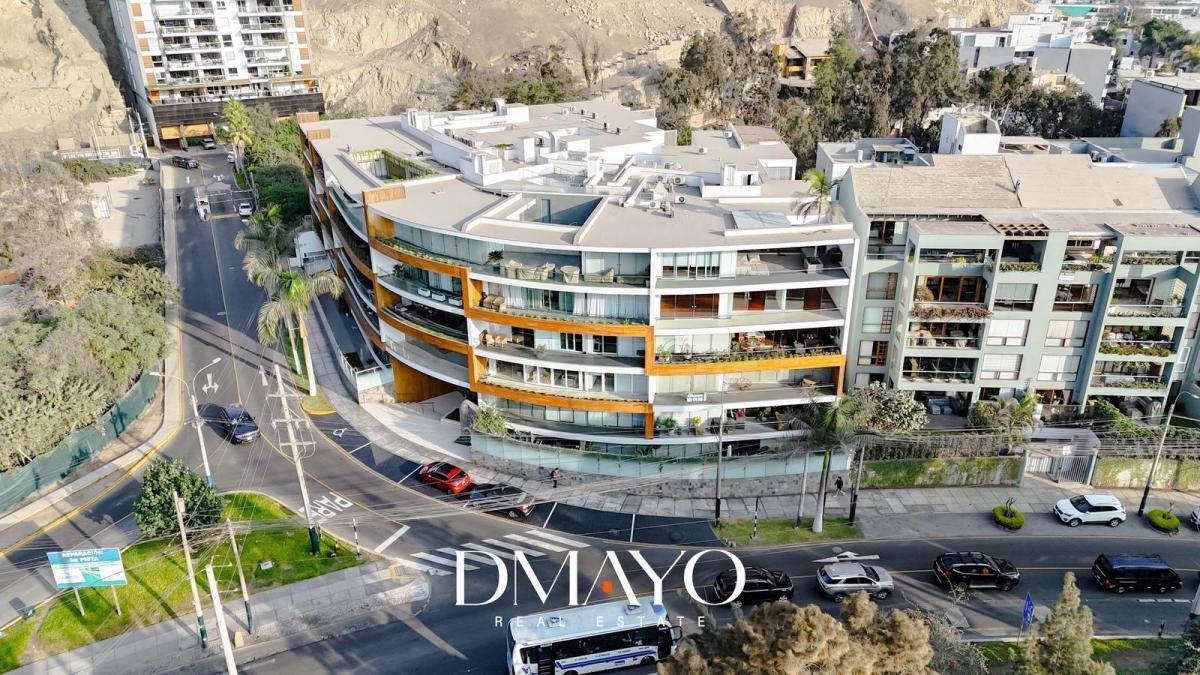 Venta Departamento con 3 Dormitorios con Terraza, Ascensor Directo y Áreas Comunes