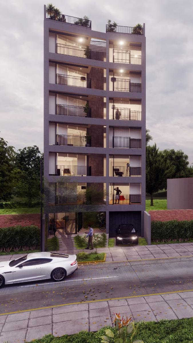 Venta Duplex 3 Habitaciones con Cochera y depósito Av. Castilla Surco Frente a Parque