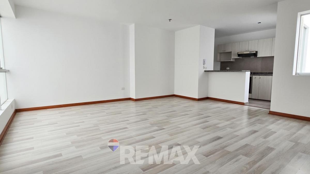 Vendo Moderno Duplex de Estreno + Aires en Surquillo, Limite con San Isidro