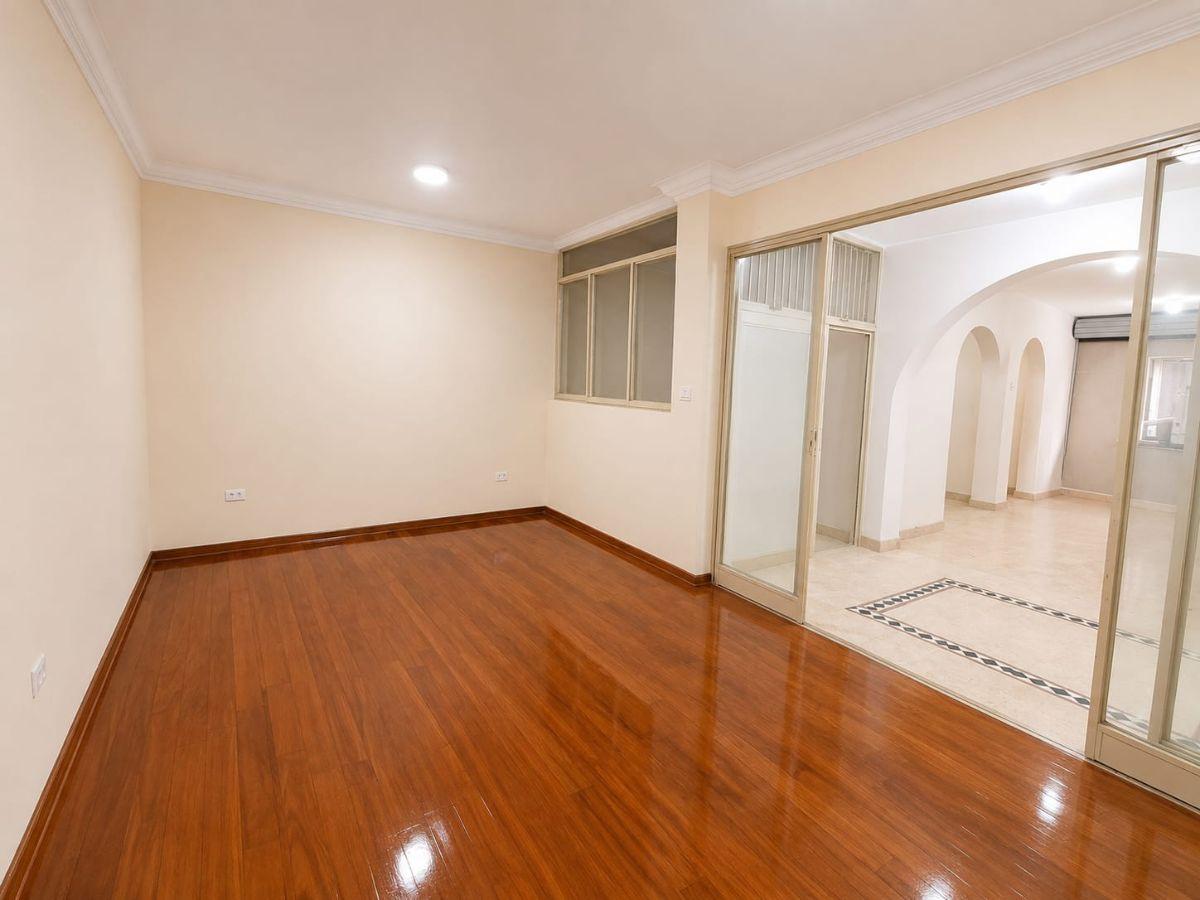 Vendo Depto Primer Piso Puerta a Calle
