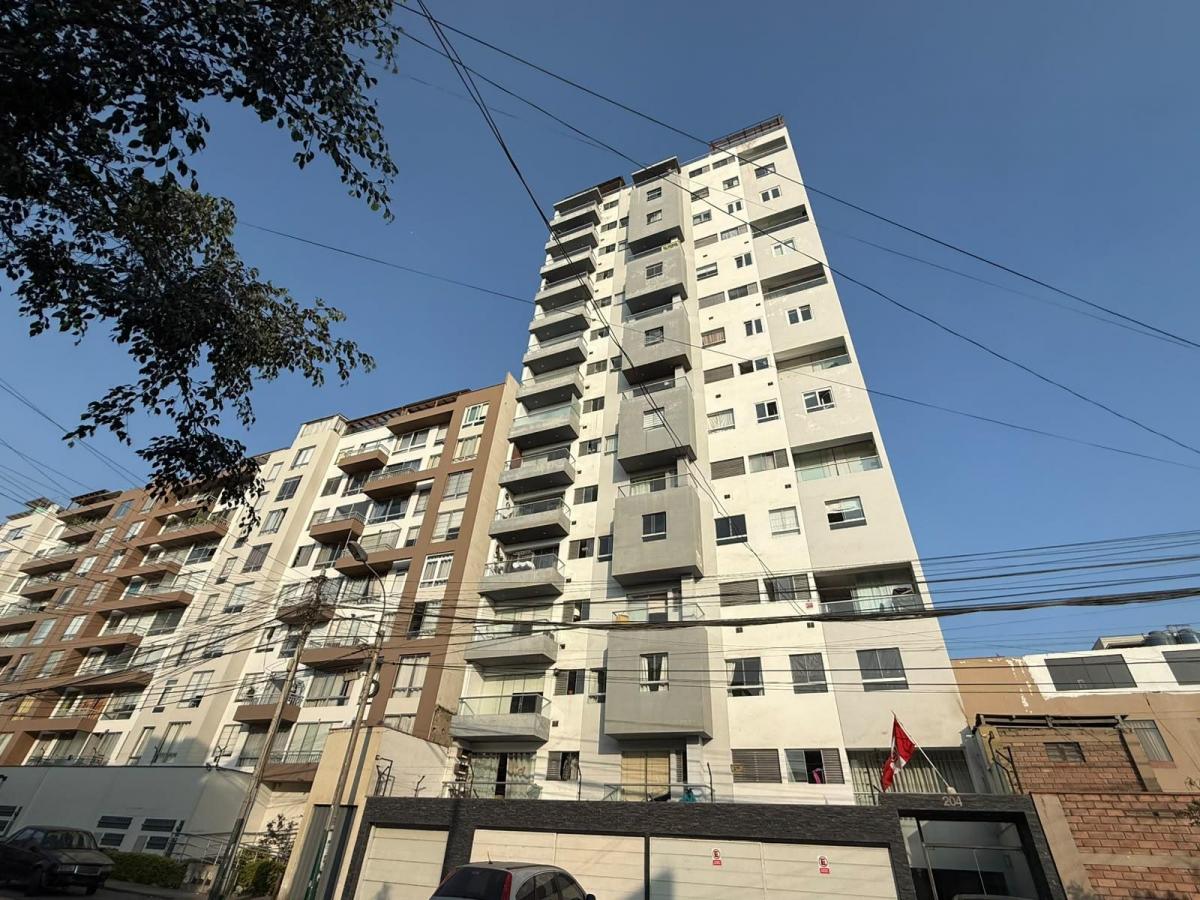 Venta Departamento Dúplex en Surquillo – La Calera de La Merced