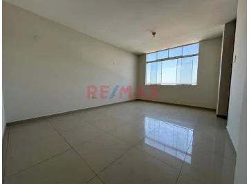 Departamento en venta en Trujillo - 74 m², 3 dormitorios