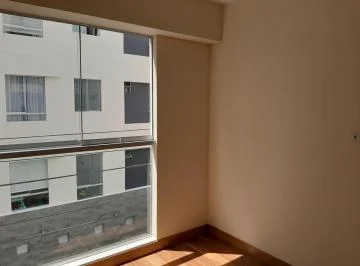 Habitación en Corpac. Solo Para Damas y Closet. Id. Rent - 54