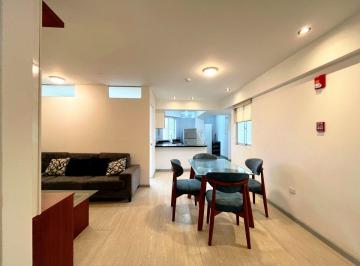 Alquiler 1 Dormitorio, 1 Habitación Extra, 2 Baños