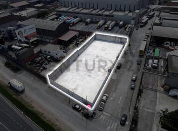 Oportunidad Única de Alquiler Terreno 1, 676 m² en Esquina Zona Industrial.