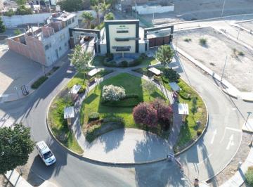Alquiler de Terreno en Avenida Urb Posada del Sol