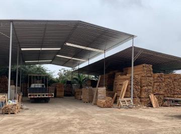 Alquilo Local o Terreno con Losa en Pachacamac