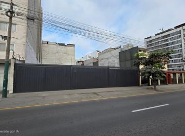 Alquiler de Terreno en Avenida Cristobal del Peralta Sur Cuadra 8 Surco