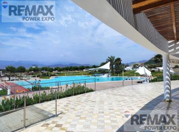 Venta de Amplio Terreno en El Condominio Alto del Prado - Asia