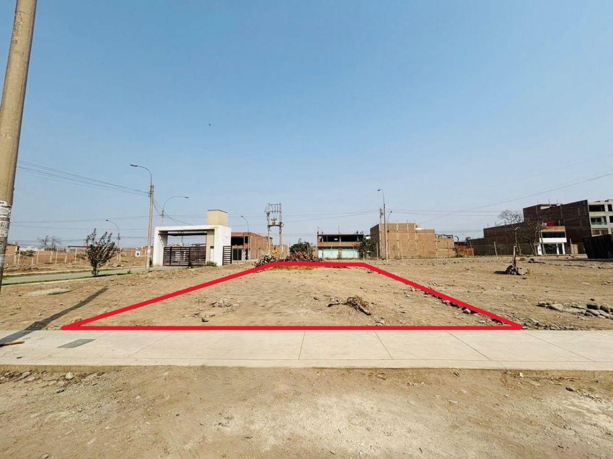 Vendo Terreno de 105 m² en Carabayllo