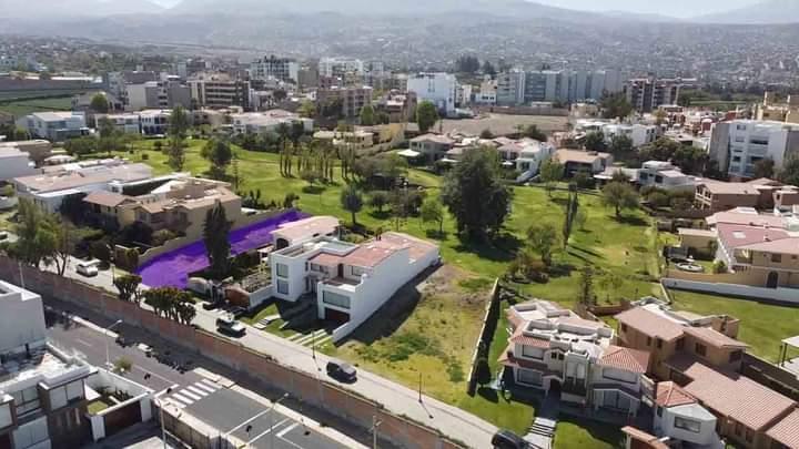 En Venta Terreno en La Zona Mas Exclusiva de Arequipa