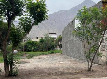Venta de Terreno en Casa Club Los Girasoles – Huampaní, Chosica