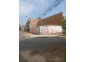 Terreno en Venta en Comas en Esquina 188 m² Ideal Para Vivienda o Negocio