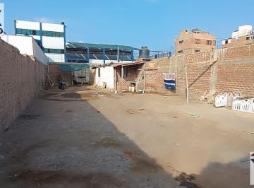 Terreno Urbano con Dos Frentes en Huaral