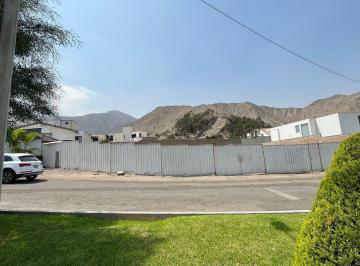 ¡Oportunidad Exclusiva! Venta de Hermoso Terreno en La Planicie, Lima