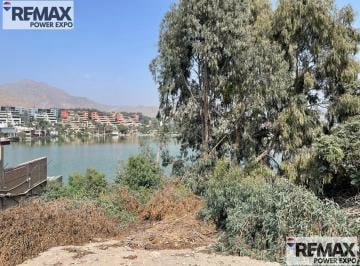 Único Terreno Disponible con Frente a La Laguna – La Molina