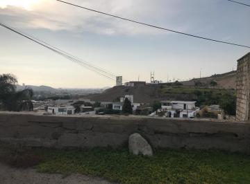 Terreno en Calle Monte Real, Rinconada Alta, Cuenta con Luz y Agua!