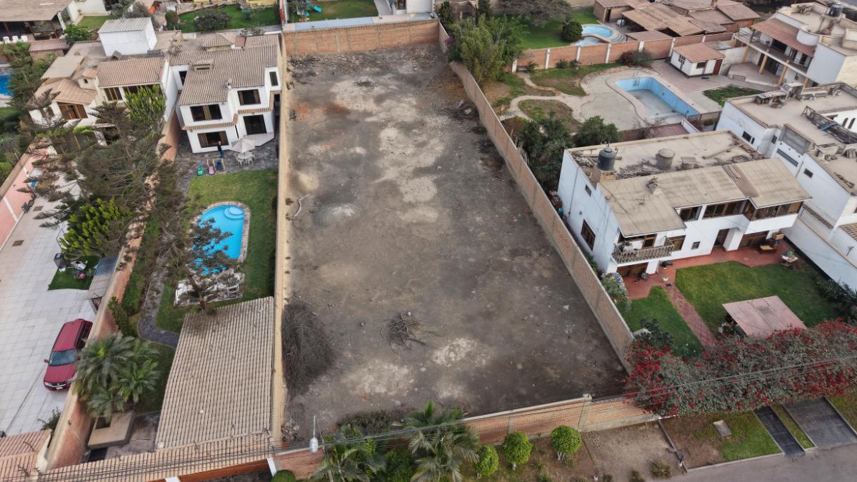 Vendo Exclusivo Terreno de 1, 100 m² Frente a Parque en Sol de La Molina